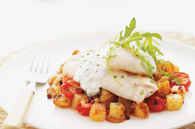 Aiglefin sur poêlée de pomme de terre aux olives