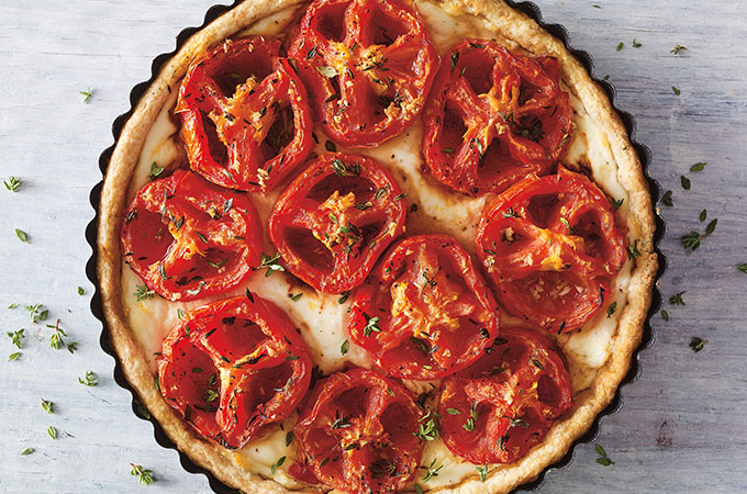 Tarte salée au fromage et aux tomates confites