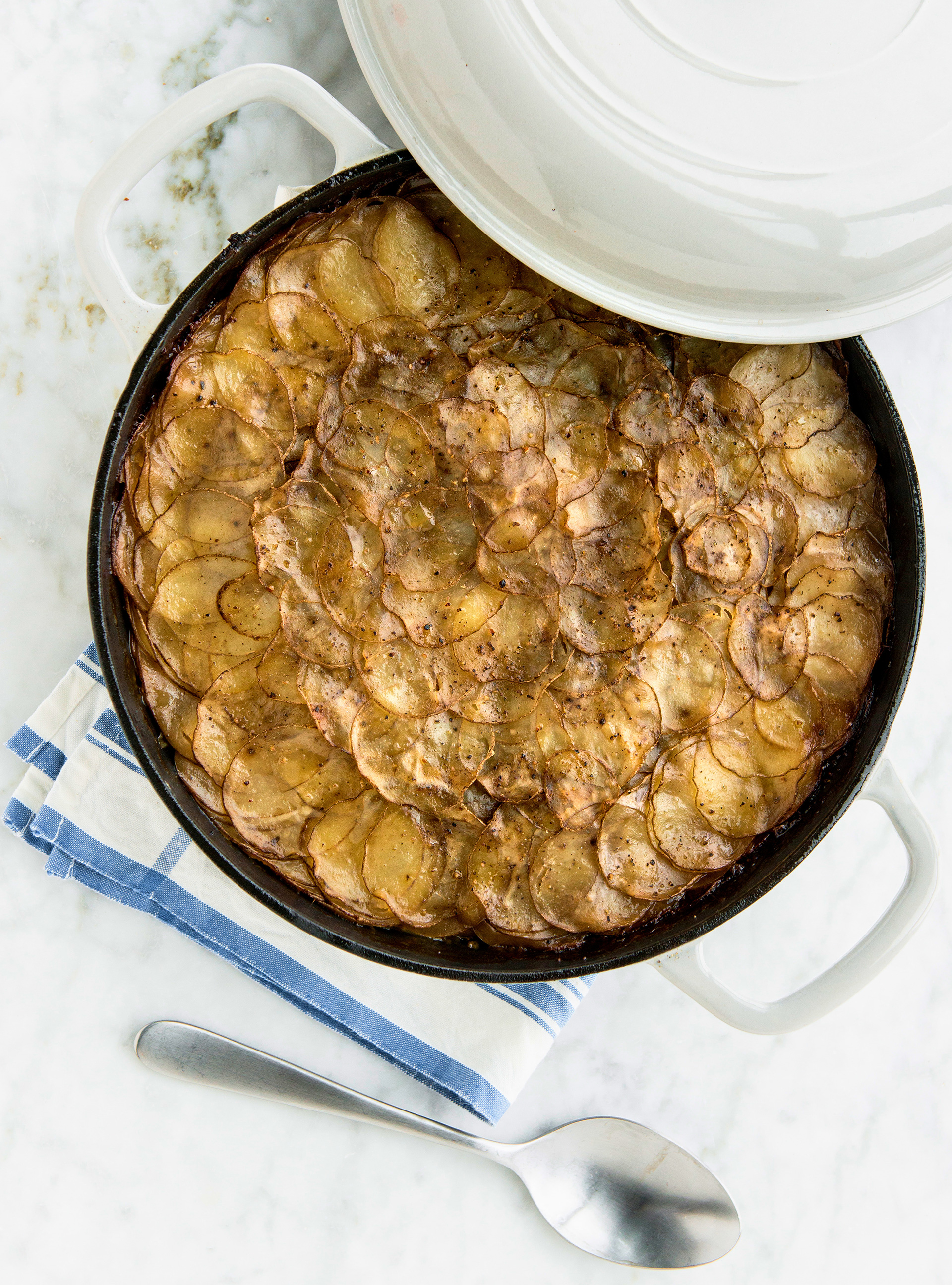 Pommes de terre boulangère